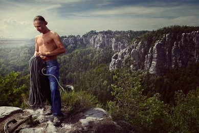 VW Magazine | Climbing